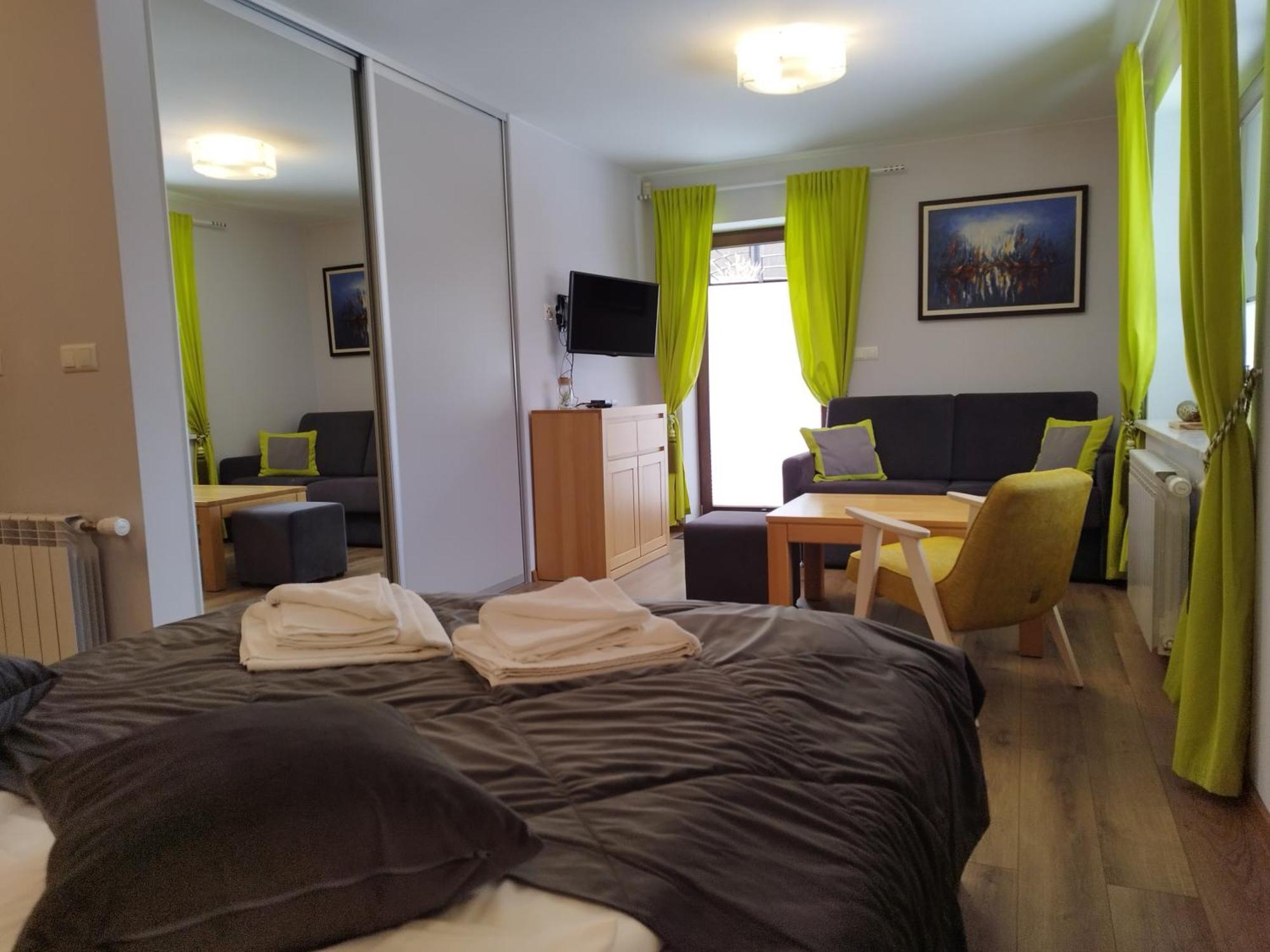 Apartamety I Pokoje Goscinne Na Jaskolczej Świeradów-Zdrój Buitenkant foto