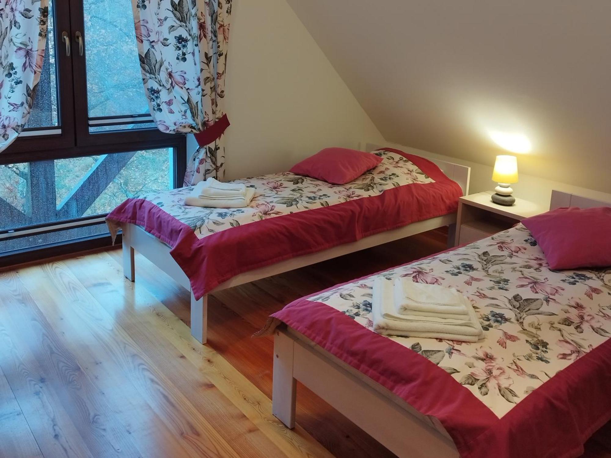 Apartamety I Pokoje Goscinne Na Jaskolczej Świeradów-Zdrój Buitenkant foto